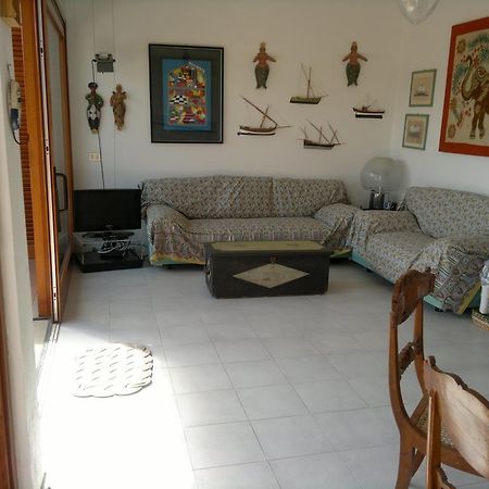 Porto Azzuro Apartment 6 Beds Porto Azzurro Bagian luar foto