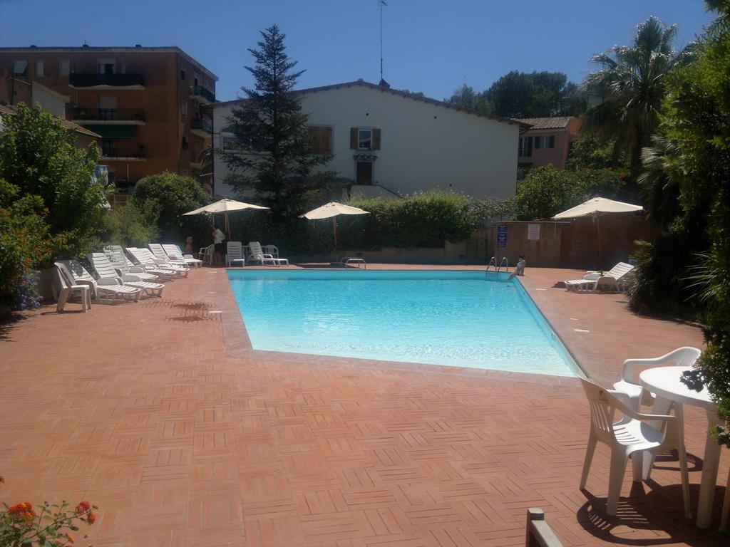 Porto Azzuro Apartment 6 Beds Porto Azzurro Ruang foto