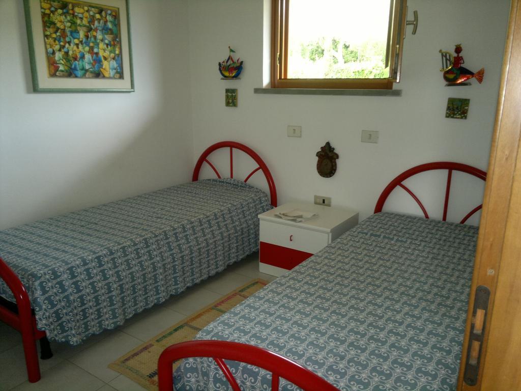Porto Azzuro Apartment 6 Beds Porto Azzurro Bagian luar foto