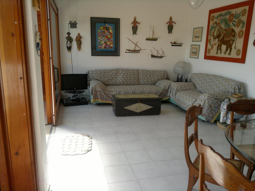 Porto Azzuro Apartment 6 Beds Porto Azzurro Bagian luar foto