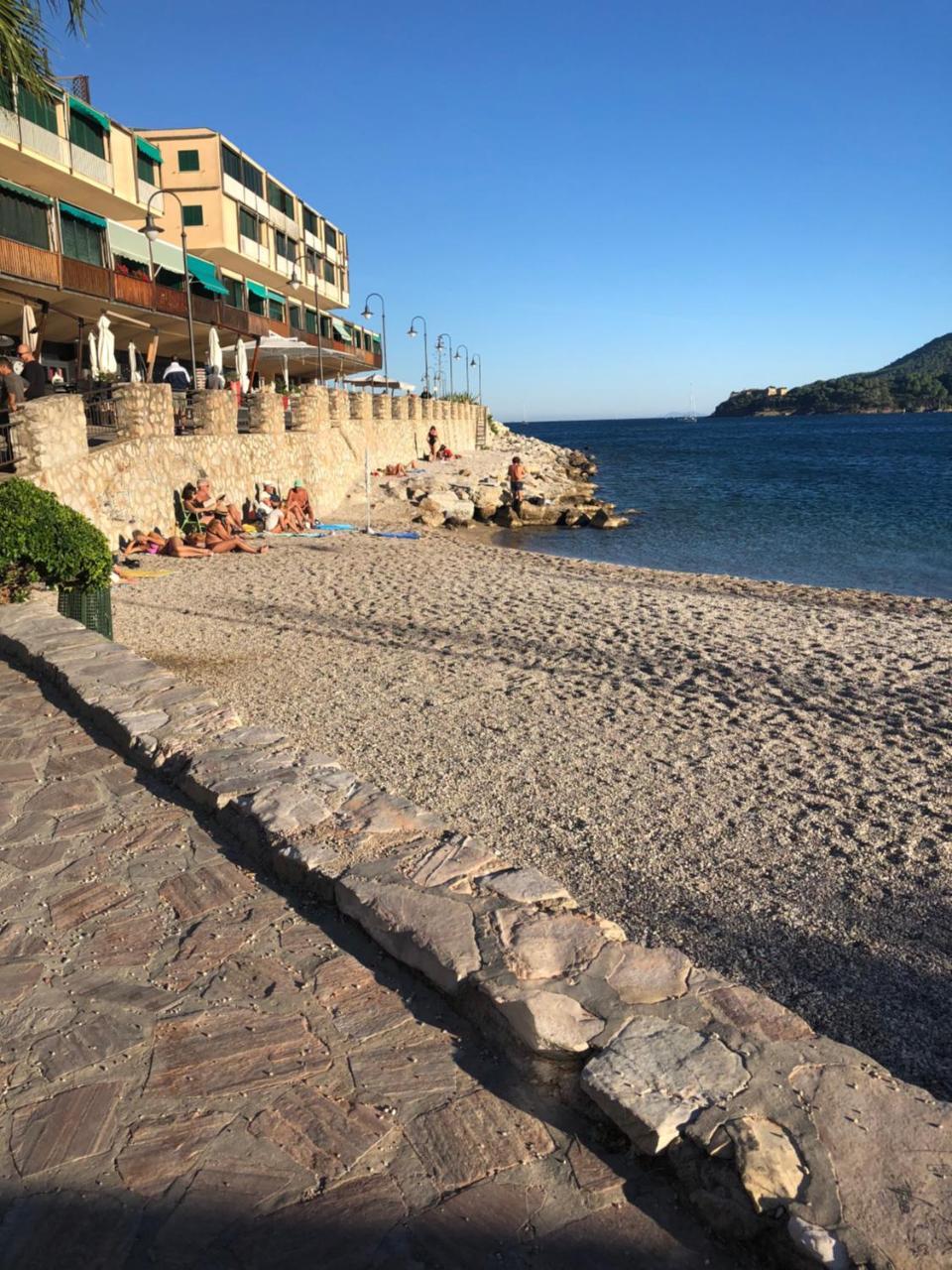 Porto Azzuro Apartment 6 Beds Porto Azzurro Bagian luar foto